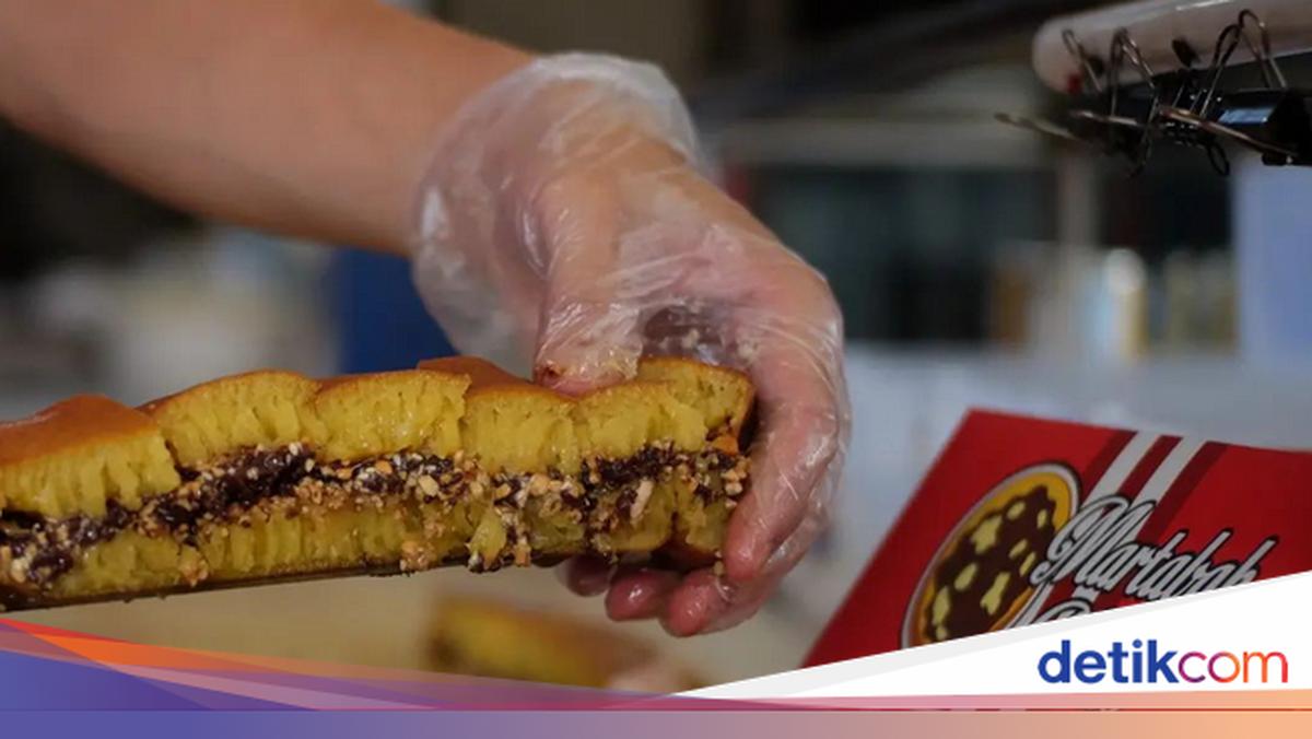 Martabak Wulan: Rasa yang Menggoda di Jantung Cilacap